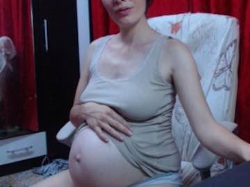 PussyForFun Does Pregnant Webcam Show